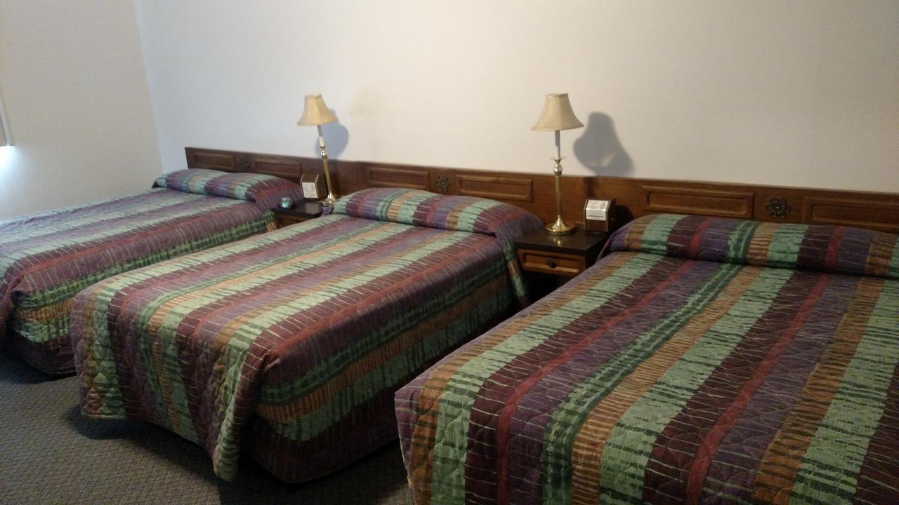Out West Motel Milton-Freewater Kültér fotó